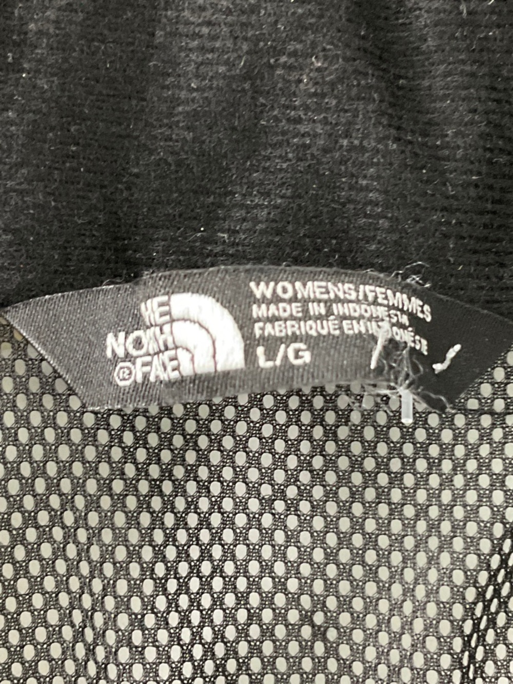 The North Face Women's Resolve Parka Rain Jacket - Picture 4 of 6